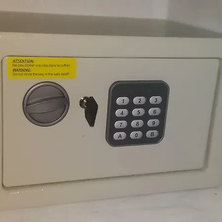 Апартаменты Aircon Pool View Nr Yumbo Плайя-дель-Инглес