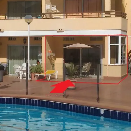 Aircon Pool View Nr Yumbo