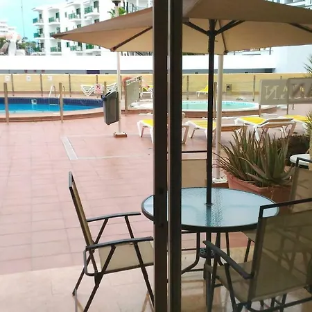 Aircon Pool View Nr Yumbo Apartament