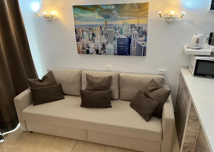 Aircon Pool View Nr Yumbo بلايا ديل إنغلز