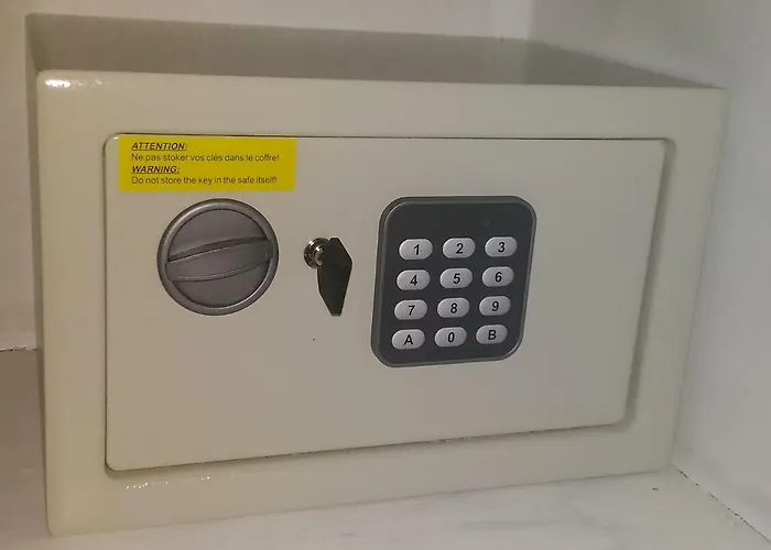 شقة Aircon Pool View Nr Yumbo بلايا ديل إنغلز